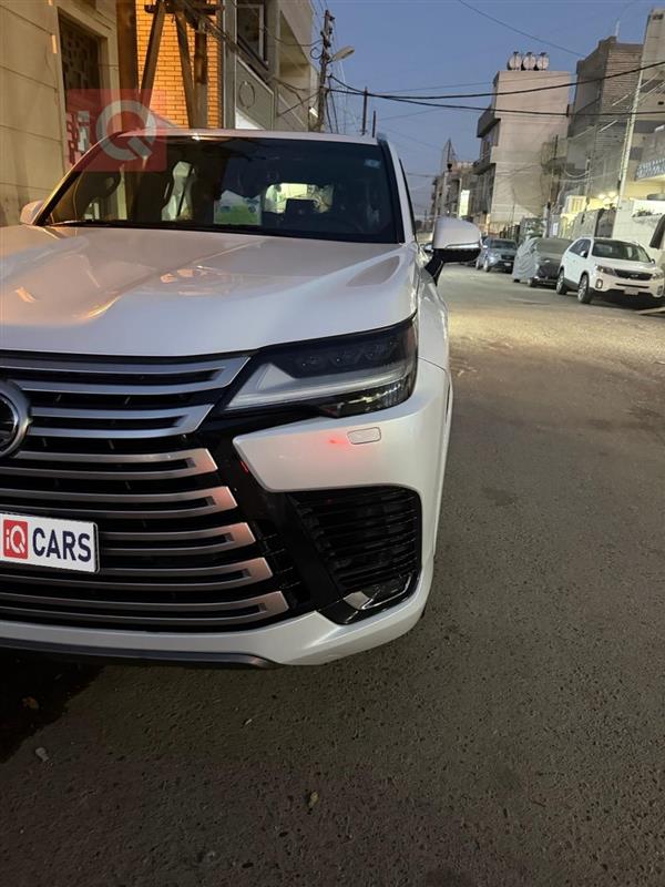 لكزس LX 2022 للبيع في العراق - الفحامة